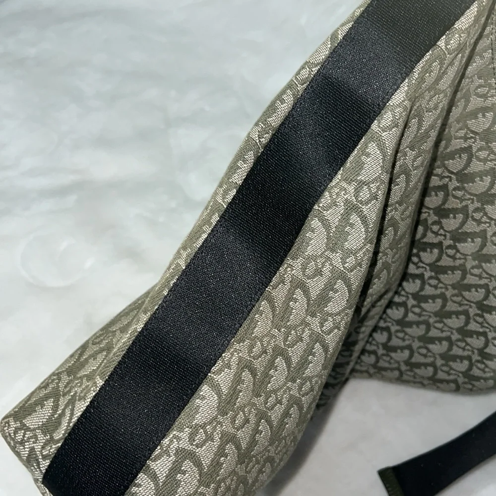 ๐SOLD ๐ Christian Dior Trotter Crossbody bag - Picture 10 of 16
